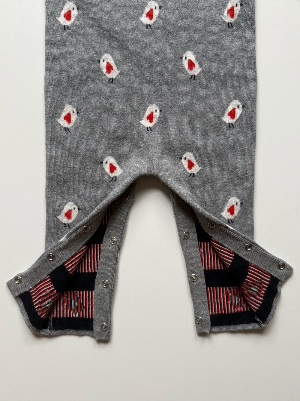 Jacadi Gray Knit One-Piece w/ Ivory Ruffle Collar & Valentine Bird Pattern - 12M - Picture 7 of 15